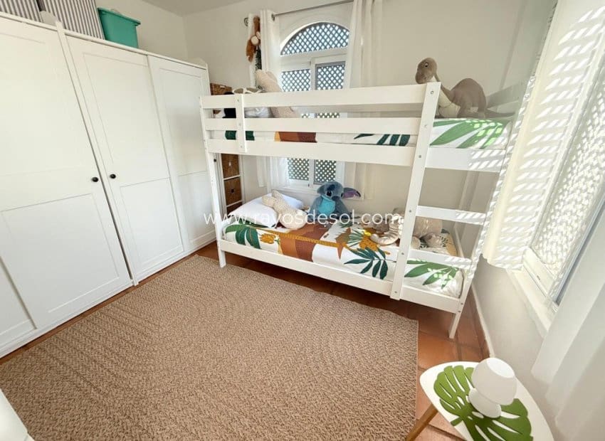 3 slaapkamer Appartement te koop in Avileses met zwembad - € 225.000 (Ref: 9254514)