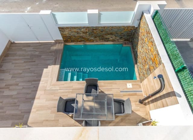 3 bedroom Villa for sale in San Pedro del Pinatar ciudad, San Pedro del Pinatar with pool - € 380,000 (Ref: 9266545)