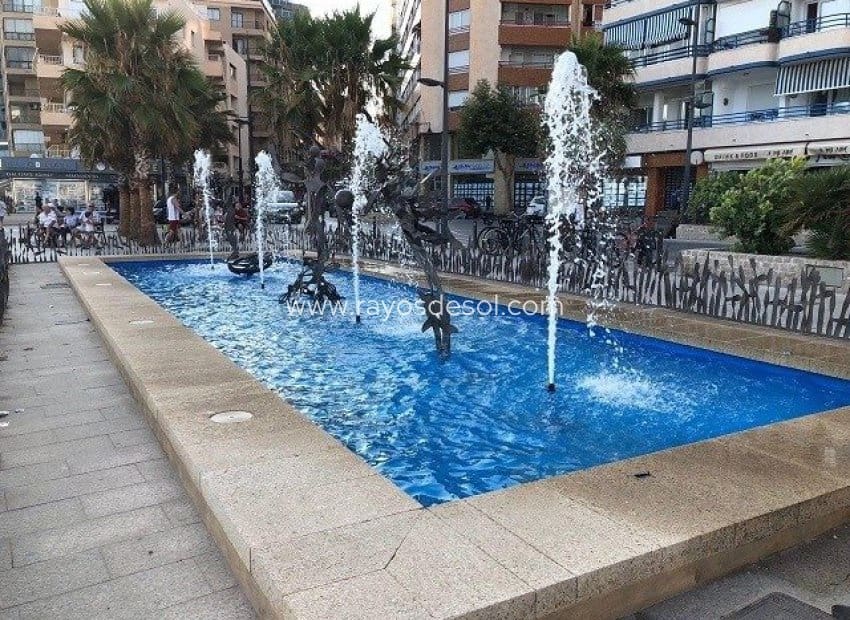 2 soveværelse Lejlighed til salg i Calpe / Calp med swimmingpool - € 650.000 (Ref: 9285647)