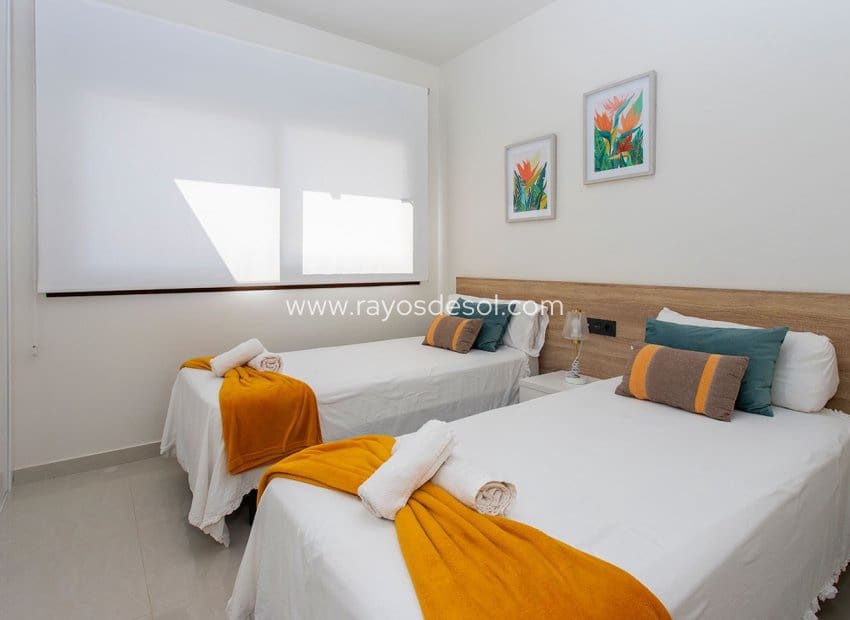 2 camera da letto Appartamento in vendita in Torrevieja con piscina - 275.000 € (Rif: 9297779)
