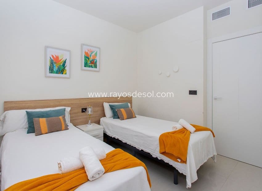 2 camera da letto Appartamento in vendita in Torrevieja con piscina - 275.000 € (Rif: 9297779)