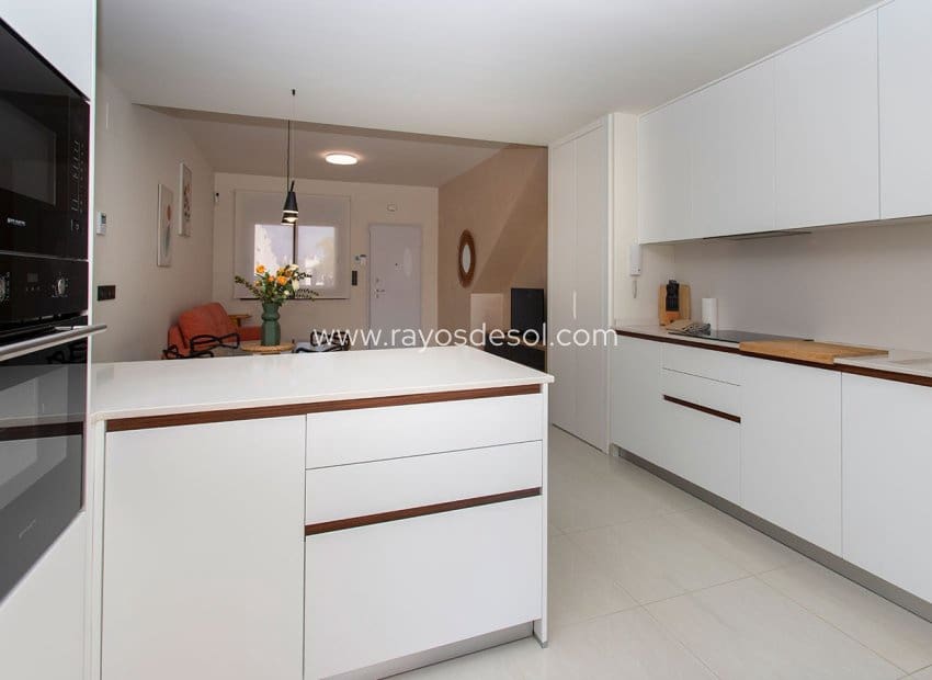 2 camera da letto Appartamento in vendita in Torrevieja con piscina - 275.000 € (Rif: 9297779)