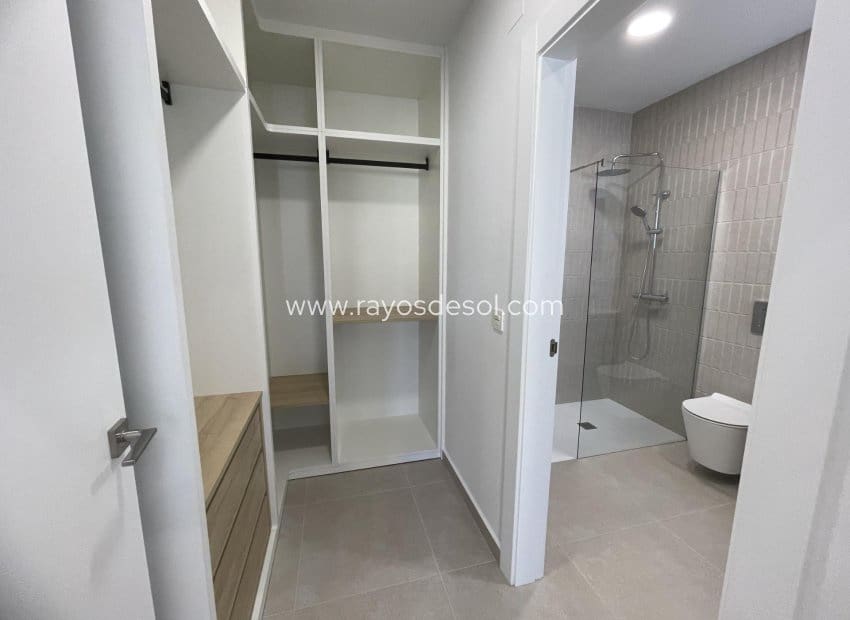 3 chambre Villa/Maison à vendre à Heredades avec piscine - 359 900 € (Ref: 9297781)