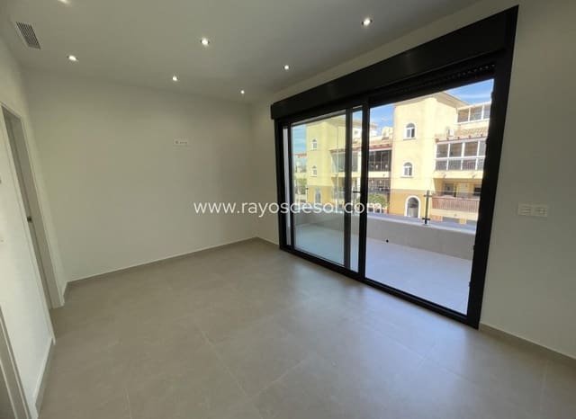 3 makuuhuone Huvila myytävänä paikassa Heredades, Almoradí mukana uima-altaan - 359 900 € (Ref: 9297781)