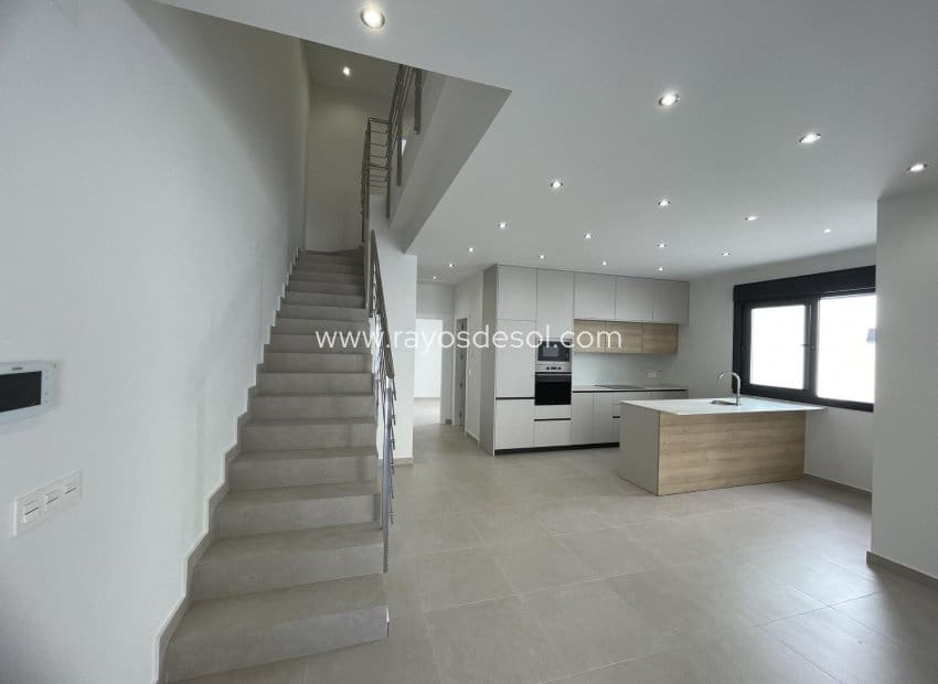 3 quarto Moradia para venda em Heredades com piscina - 359 900 € (Ref: 9297781)