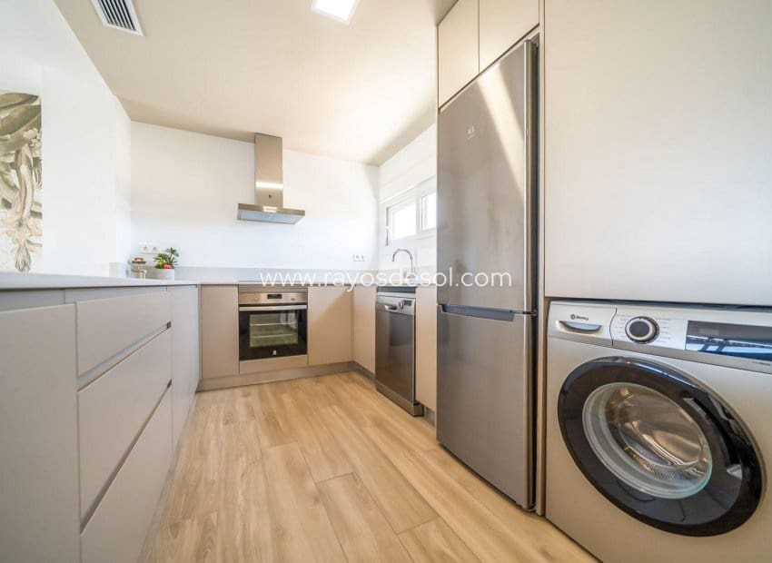 Apartamento de 2 habitaciones en Vistabella en venta con piscina - 269.900 € (Ref: 9297785)