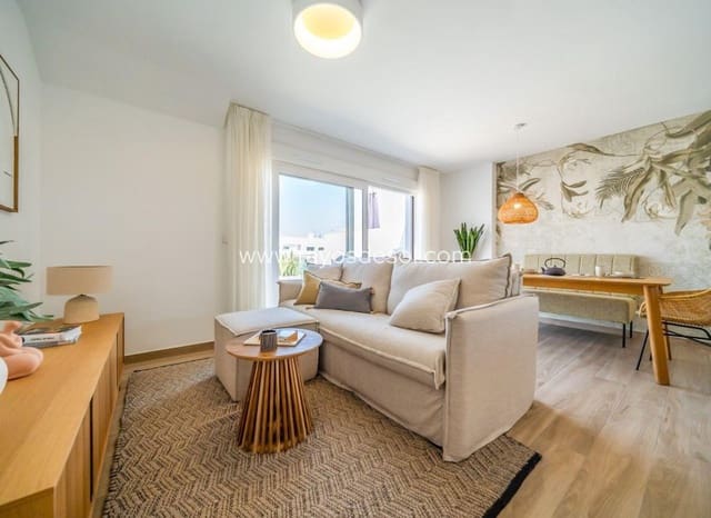 2 bedroom Apartment for sale in Vistabella, Orihuela with pool - € 269,900 (Ref: 9297785)