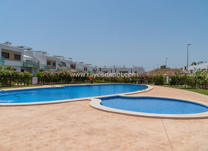 Apartamento de 2 habitaciones en Vistabella en venta con piscina - 269.900 € (Ref: 9297785)