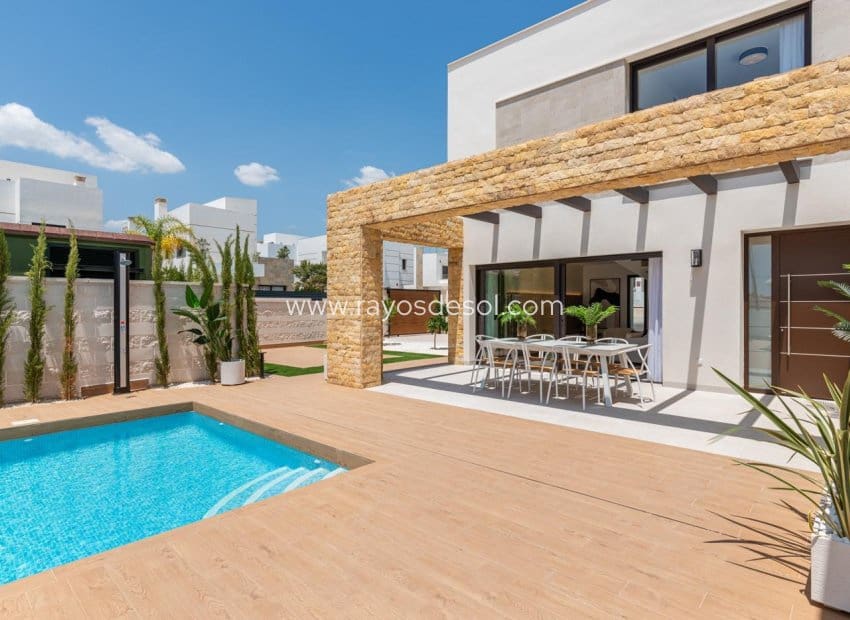 3 soverom Villa til salgs i Rojales med svømmebasseng - € 884 450 (Ref: 9322187)
