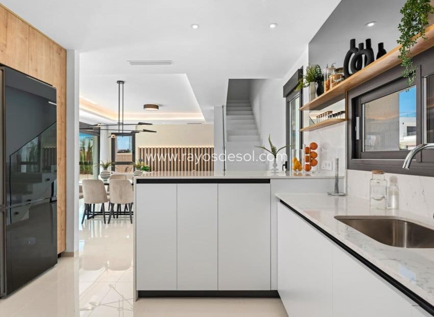 3 soverom Villa til salgs i Rojales med svømmebasseng - € 884 450 (Ref: 9322187)