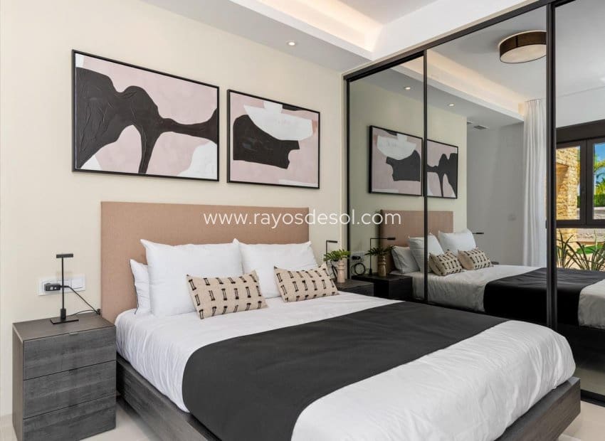 3 soverom Villa til salgs i Rojales med svømmebasseng - € 884 450 (Ref: 9322187)