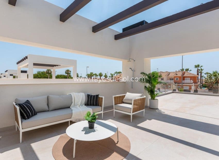 3 soverom Villa til salgs i Rojales med svømmebasseng - € 884 450 (Ref: 9322187)