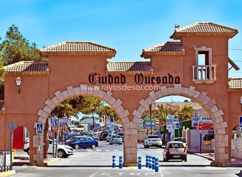 3 soverom Villa til salgs i Rojales med svømmebasseng - € 884 450 (Ref: 9322187)