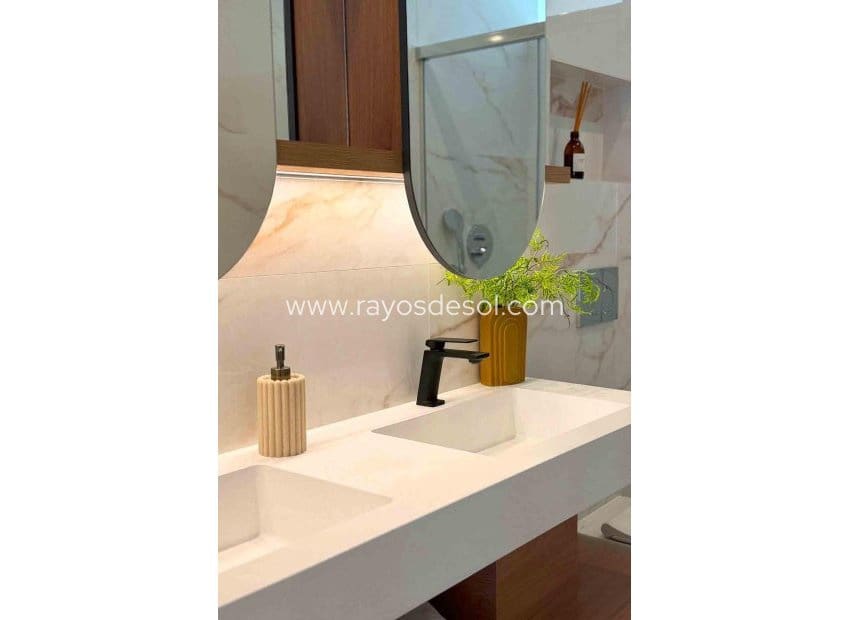 3 soverom Leilighet til salgs i Dona Pepa med svømmebasseng - € 444 500 (Ref: 9322188)