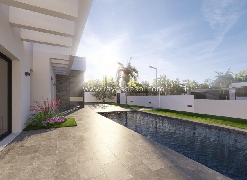 3 soveværelse Villa til salg i Dona Pepa med swimmingpool - € 780.000 (Ref: 9322189)