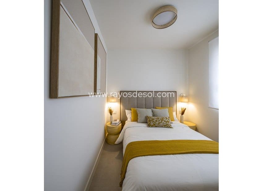 2 slaapkamer Appartement te koop in Torre de la Horadada met zwembad - € 375.000 (Ref: 9322191)