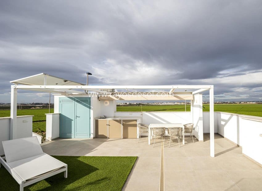 2 quarto Apartamento para venda em Torre de la Horadada com piscina - 395 000 € (Ref: 9322192)