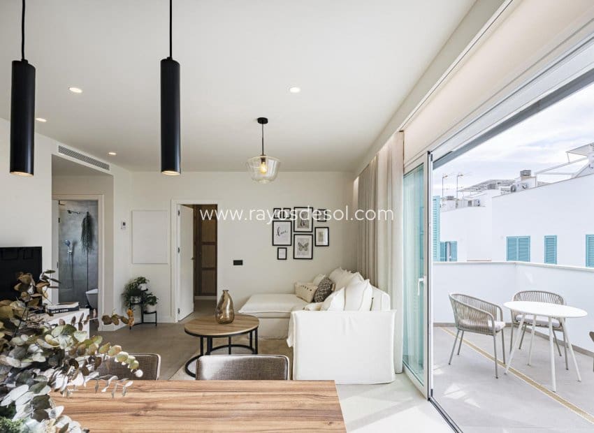2 quarto Apartamento para venda em Torre de la Horadada com piscina - 395 000 € (Ref: 9322192)