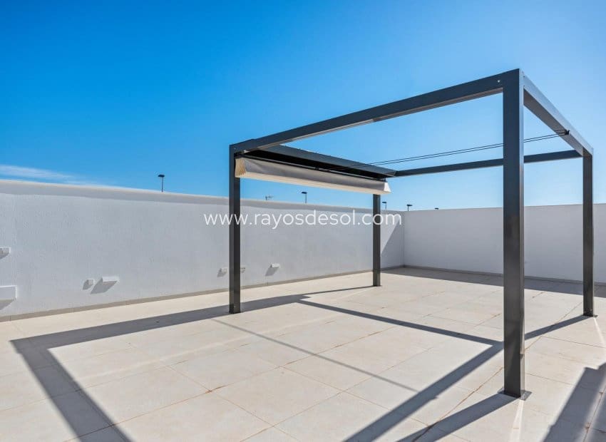 3 soveværelse Lejlighed til salg i Pilar de la Horadada med swimmingpool - € 369.900 (Ref: 9322196)