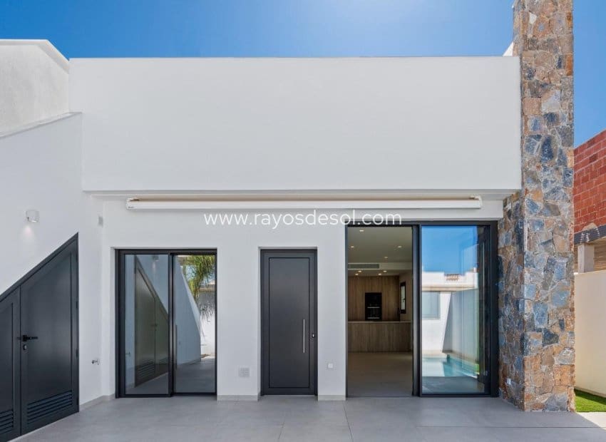 3 soveværelse Lejlighed til salg i Pilar de la Horadada med swimmingpool - € 369.900 (Ref: 9322196)