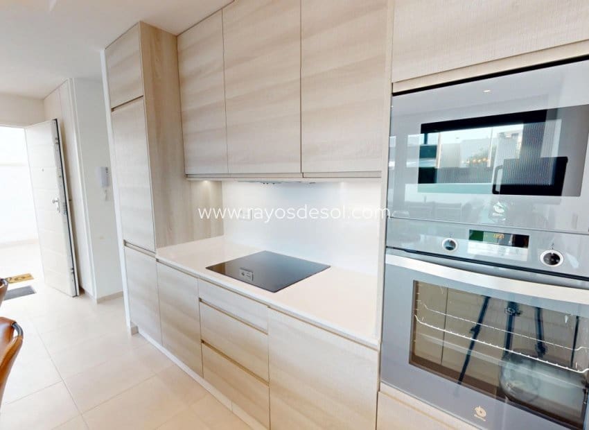 3 slaapkamer Villa te koop in Santiago de la Ribera met zwembad - € 399.000 (Ref: 9330057)