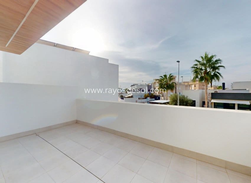 3 slaapkamer Villa te koop in Santiago de la Ribera met zwembad - € 399.000 (Ref: 9330057)