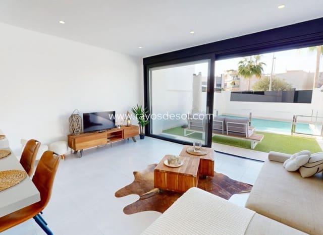 3 slaapkamer Villa te koop in Santiago de la Ribera, San Javier met zwembad - € 399.000 (Ref: 9330057)