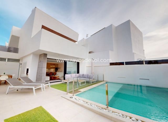 3 slaapkamer Villa te koop in Santiago de la Ribera, San Javier met zwembad - € 399.000 (Ref: 9330057)