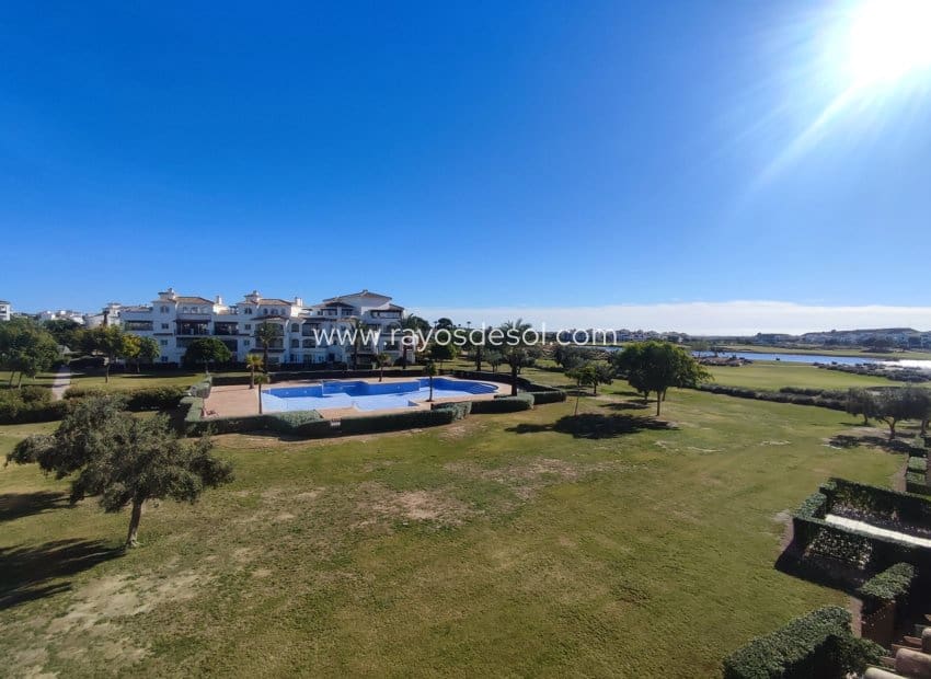 2 makuuhuone Huoneisto myytävänä paikassa Sucina mukana uima-altaan - 169 950 € (Ref: 9343312)