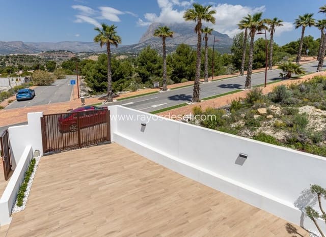 3 slaapkamer Villa te koop in Finestrat Pueblo, Finestrat met zwembad - € 735.000 (Ref: 9343314)