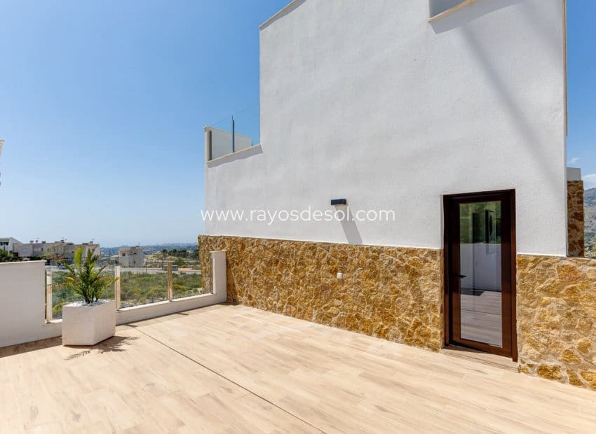 Chalet de 3 habitaciones en Finestrat en venta con piscina - 735.000 € (Ref: 9343314)