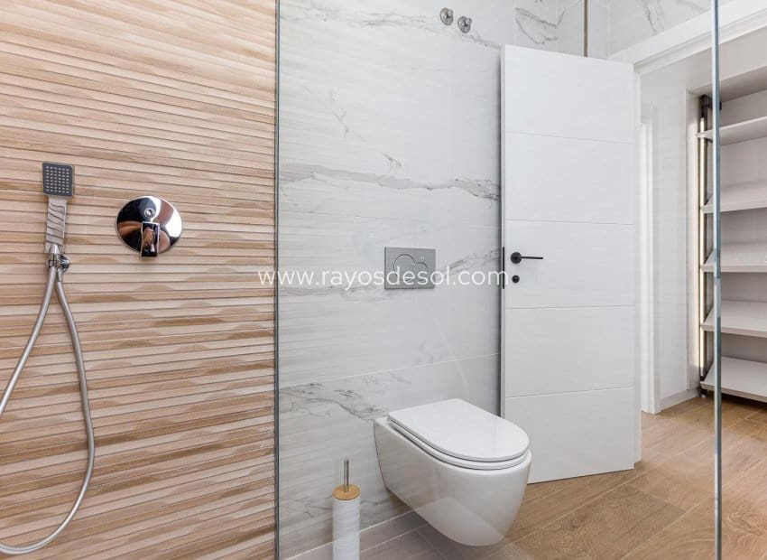 3 bedroom Villa for sale in Finestrat with pool - € 850,000 (Ref: 9343316)