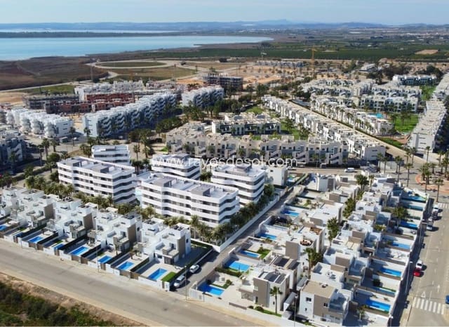 2 soverom Penthouse til salgs i El Raso, Guardamar del Segura med svømmebasseng - € 375 000 (Ref: 9348728)