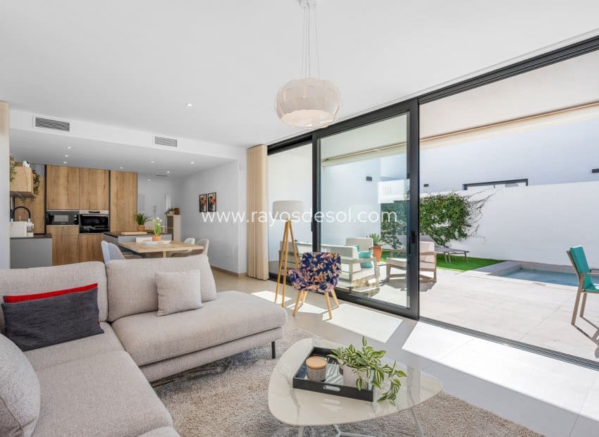 3 soverom Villa til salgs i Mar de Cristal med svømmebasseng - € 470 000 (Ref: 9380136)