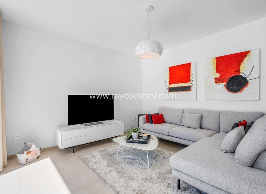 3 soverom Villa til salgs i Mar de Cristal med svømmebasseng - € 470 000 (Ref: 9380136)