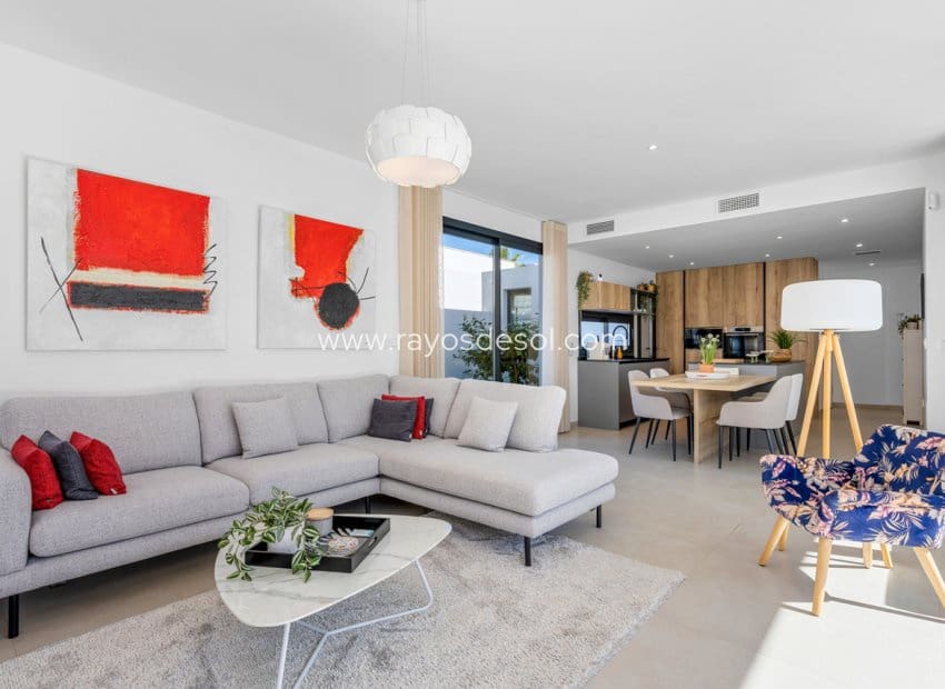 3 soverom Villa til salgs i Mar de Cristal med svømmebasseng - € 470 000 (Ref: 9380136)