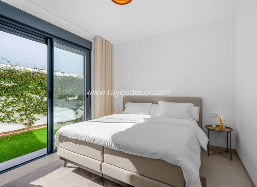 3 soverom Villa til salgs i Mar de Cristal med svømmebasseng - € 470 000 (Ref: 9380136)