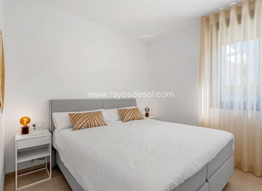 3 soverom Villa til salgs i Mar de Cristal med svømmebasseng - € 470 000 (Ref: 9380136)