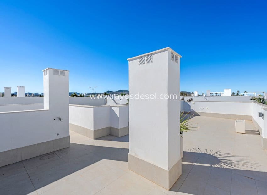 3 soverom Villa til salgs i Mar de Cristal med svømmebasseng - € 470 000 (Ref: 9380136)