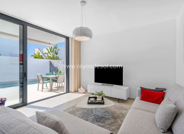 3 slaapkamer Villa te koop in Mar de Cristal, Cartagena met zwembad - € 470.000 (Ref: 9380136)