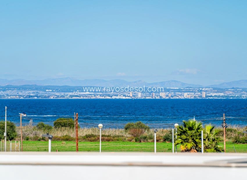 3 soverom Villa til salgs i Mar de Cristal med svømmebasseng - € 470 000 (Ref: 9380136)