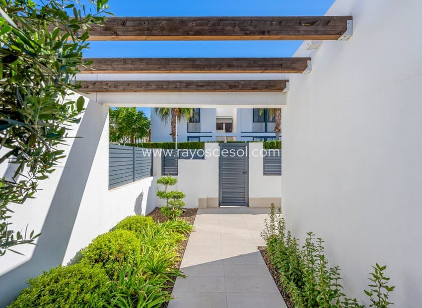 3 soverom Villa til salgs i Mar de Cristal med svømmebasseng - € 470 000 (Ref: 9380136)