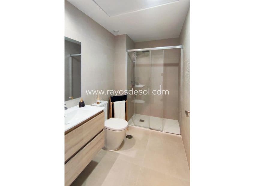 Casa de 3 habitaciones en San Javier en venta con piscina - 287.900 € (Ref: 9380755)