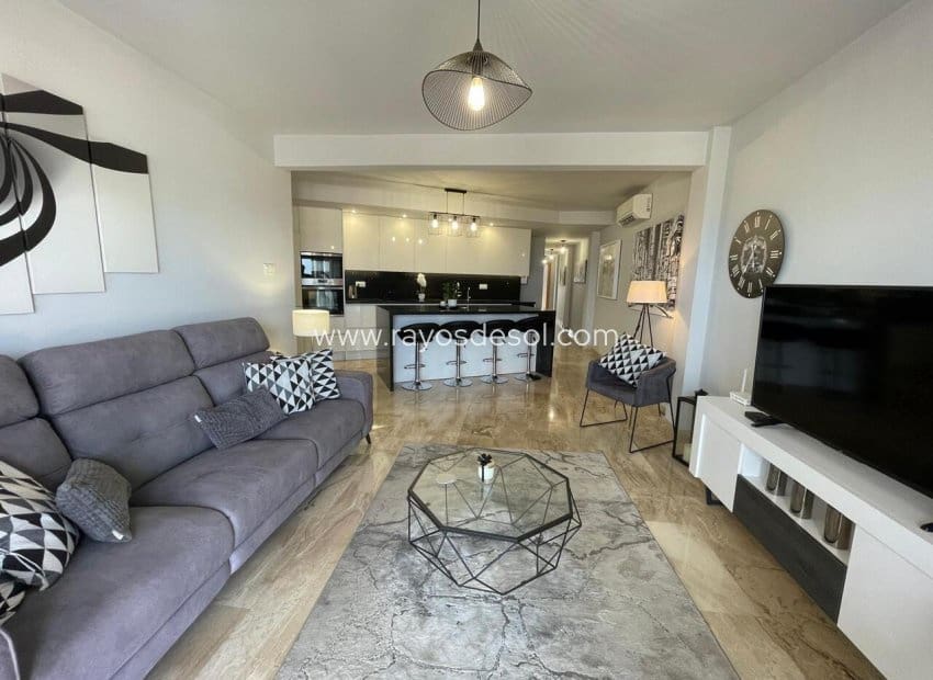 3 slaapkamer Appartement te koop in Lo Pagan - € 274.950 (Ref: 9391082)