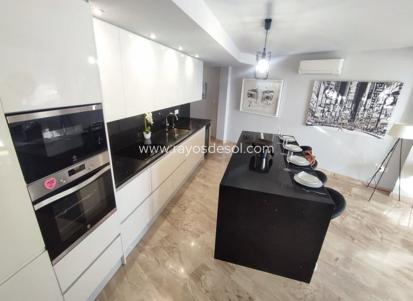 3 slaapkamer Appartement te koop in Lo Pagan - € 274.950 (Ref: 9391082)