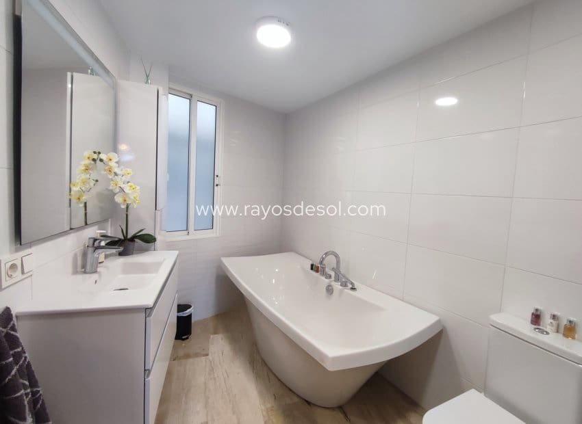 3 slaapkamer Appartement te koop in Lo Pagan - € 274.950 (Ref: 9391082)