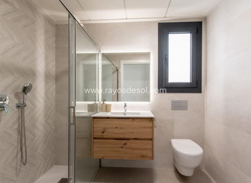 2 bedroom Penthouse for sale in Finestrat with pool - € 495,000 (Ref: 9391084)