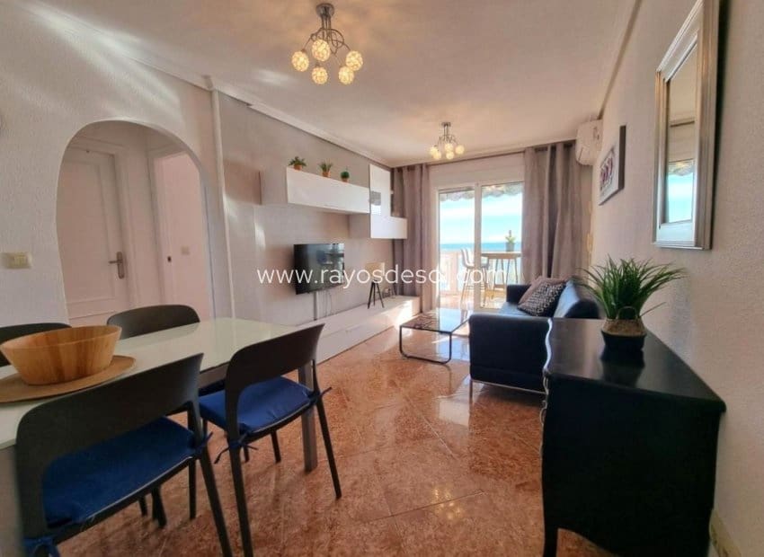 2 bedroom Apartment for sale in La Villajoyosa / Vila Joiosa with garage - € 350,000 (Ref: 9395473)