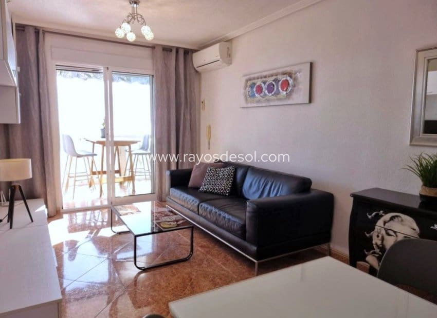 2 bedroom Apartment for sale in La Villajoyosa / Vila Joiosa with garage - € 350,000 (Ref: 9395473)