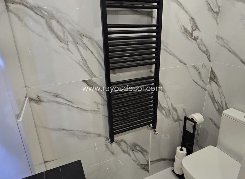 2 sypialnia Apartament na sprzedaż w Avileses z basenem - 195 000 € (Ref: 9401343)